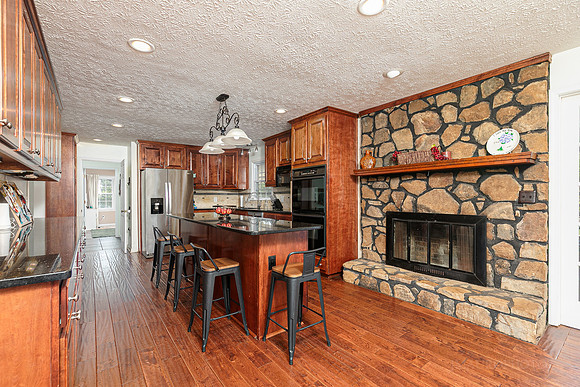 2598 Macland Rd-17