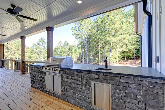 Covered Deck-1