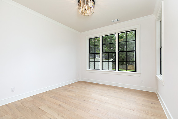 5400 Sargent Rd-64