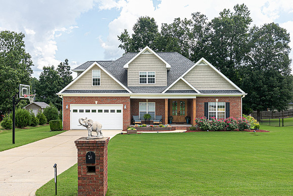 43 Faulkner Dr-1